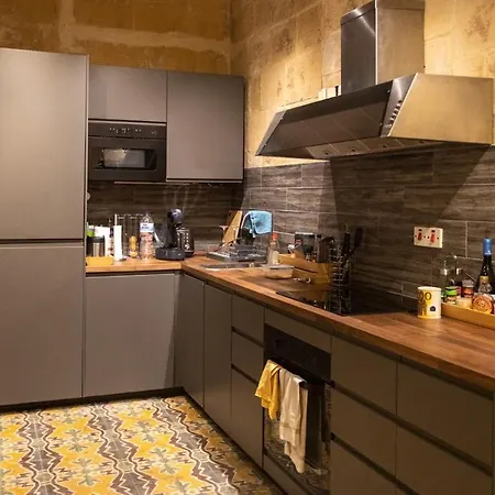 Bed & Breakfast Babel 3*